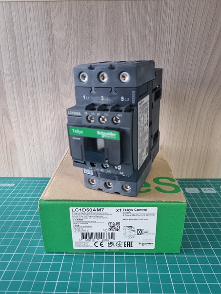 3P КОНТАКТОР AC3 440В 50A КАТУШКА УПР. 220В AC 50/60ГЦ