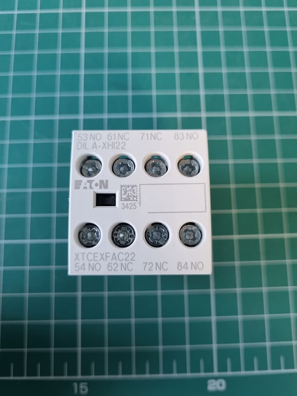 Блок вспомогательных контактов DILA-XHI22 4 полюса, 2НО+2НЗ, винтовые зажимы XTCEXFAC22