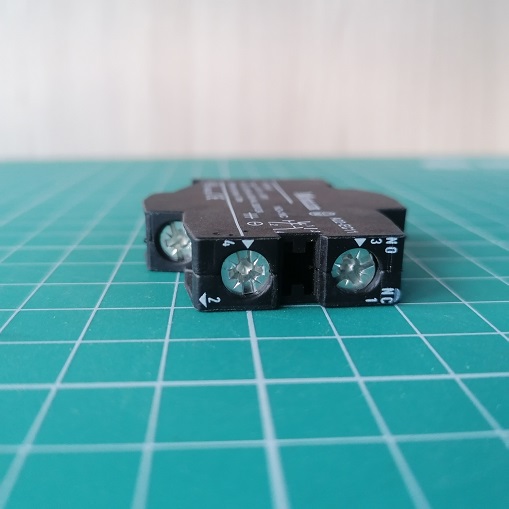 Блок-контакт A22-EC11 Moeller 1NO+1NC