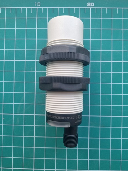 LANBAO CR30XSCN25DPRY-E2 емкостной датчик M30 PBT  PNP NO+NC Sn=25мм M12