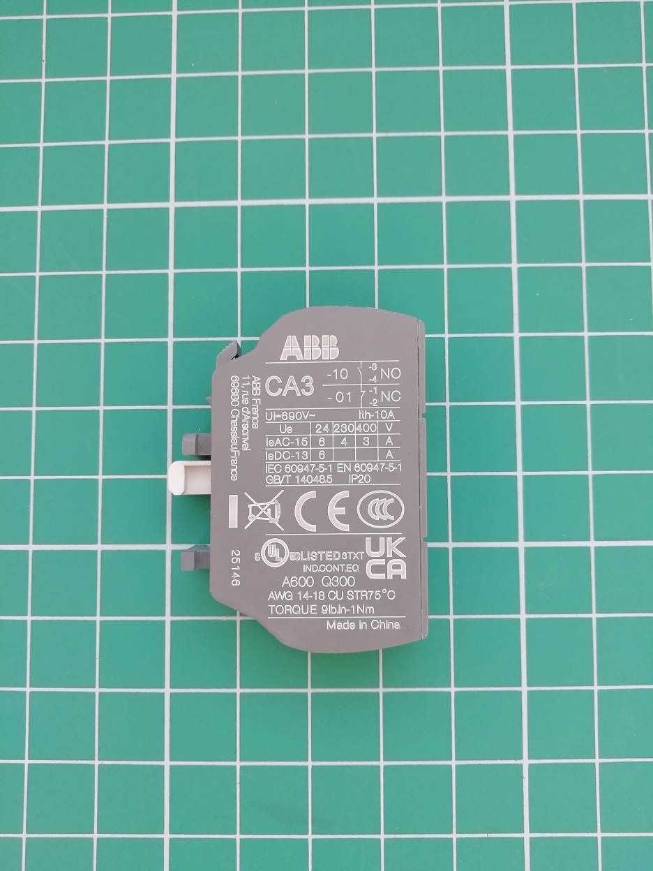 Дополнительный фронтальный блок-контакт CA3-10 1SBN011010T1010