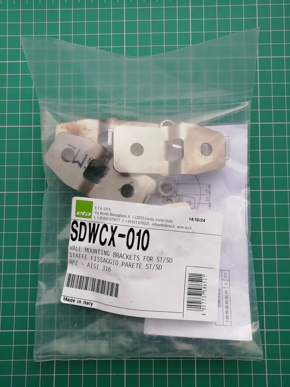 Комплект для крепления щитов ECOR(STX, CSX, ECOMP) нерж. сталь, 4 кронштейна