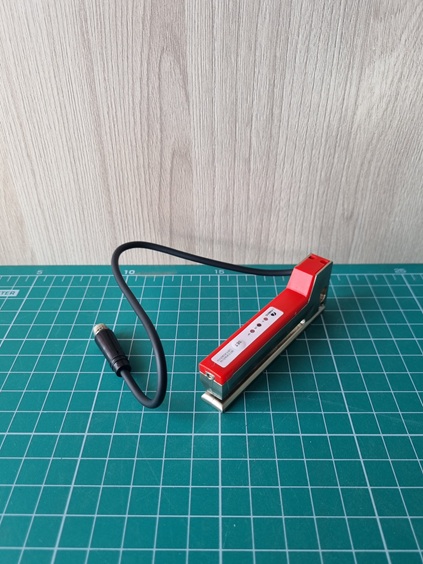 LANBAO LAP-TR03TPB-F3 оптический датчик этикетки PNP с разъемом M8 4pin