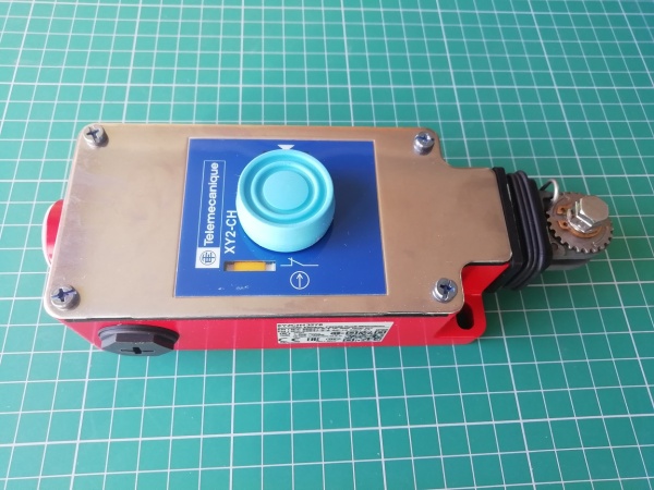 Вырубной выключатель аварийной остановки, тросовый 2 NC,  XY2-CH13270