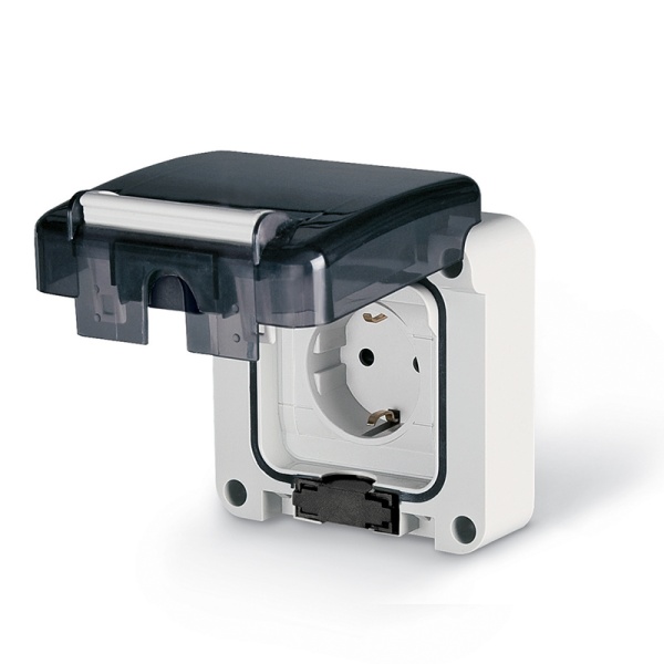 Розетка встраиваемая  SCHUKO 2P+E 16A/250V, со шторками, M95(95x95mm), IP66, серия PROTECTA