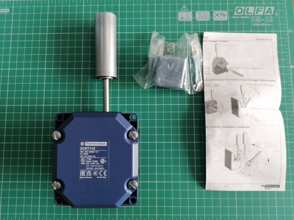 КОНЦЕВОЙ ВЫКЛЮЧАТЕЛЬ РЫЧАГ XCRT115