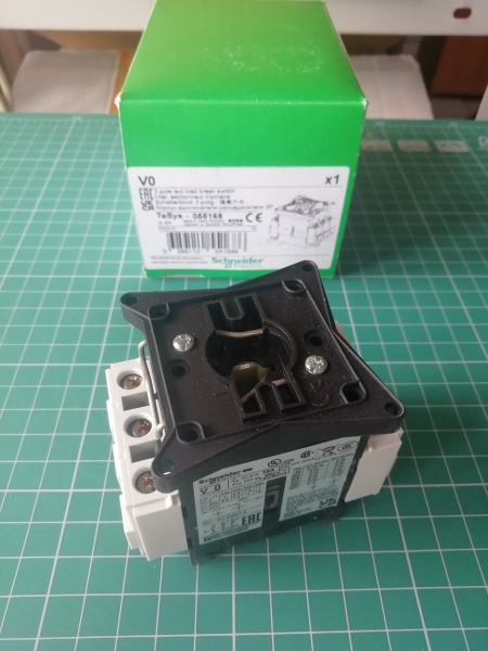 КОРПУС ВЫКЛЮЧАТЕЛЯ-РАЗЪЕДИНИТЕЛЯ 25А