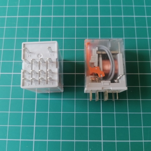 Реле CR-M024AC4 24B AC 4ПК (6A)