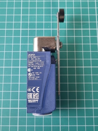 ПЛАСТ. КОНЦЕВОЙ ВЫКЛЮЧАТЕЛЬ 1НЗ+1НО XCKP2145G11