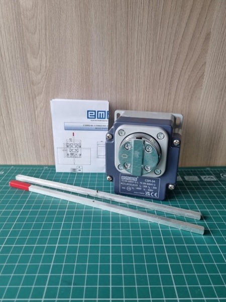 Концевой выключатель с приводом 200мм, угол поворота 360° (2 шага вперёд, 2 шага назад), металлический корпус (400В, 25А), IP65 CSM04