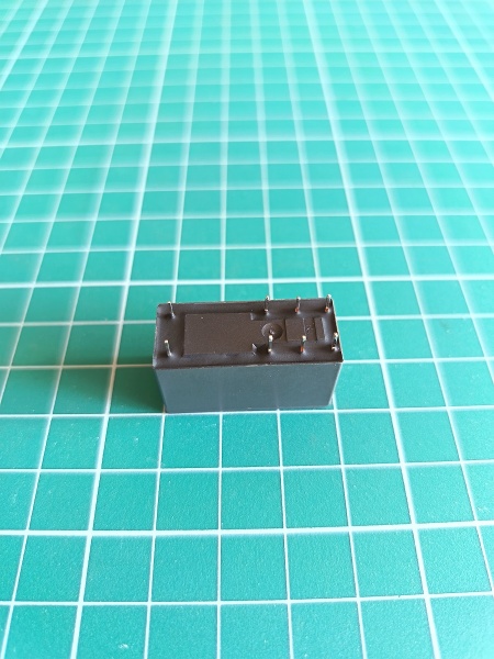 Реле R2G2CH024, 2CO, 8A(250VAC/30VDC), 24VDC,  растр. 5mm, IP50