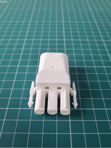 Розетка Ensto NAC32S.W с ограничением натяжения