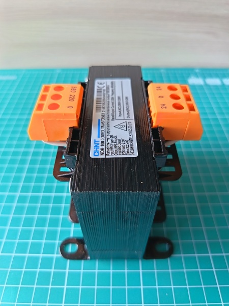 Однофазный трансформатор NDK-100ВА 380 220/24*2 IEC (R)