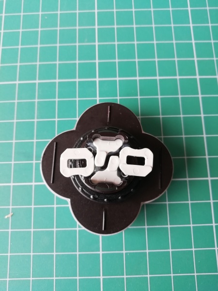 Кнопка счетверенная M22-D4-S-X7, IP66, без фиксации, 4 черные кнопки со стрелками