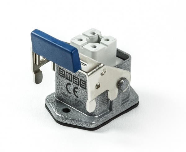 Кожух с гнездом (монтаж на перегородке) металлический, 4 полюса, 10A, нижний ввод, фиксаторы металл, IP65 EBM04PM46