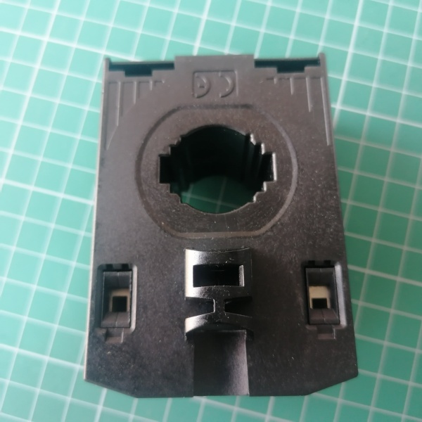 M75024 Трансформатор тока TD5 75/5A