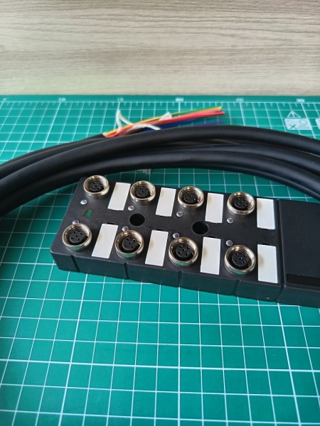 LANBAO DB120804-2-05P Распределительная коробка для датчиков