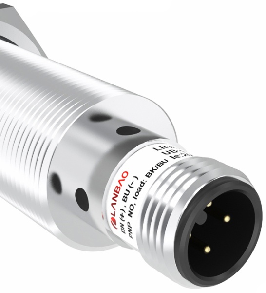 LANBAO LR18XCF05LIUM-E2 индуктивный датчик М18х73мм 0...10V/0...20mA Sn=5мм разъем M12