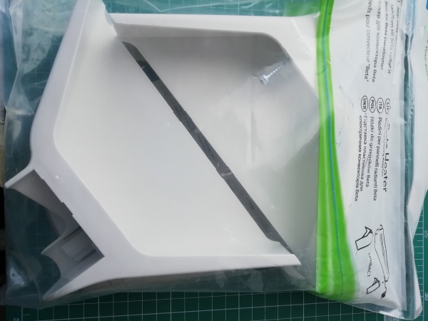 Ножки для конвекторов FinnHeat и конвекторов Lämmitin, поликарбонат, комплект из 2 шт.