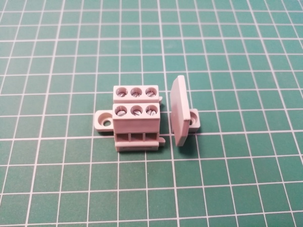 Торцевая панель для монтажа