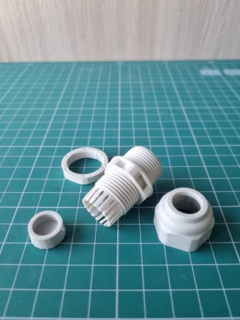 Ввод кабельный PG13 с гайкой с мембраной, диаметр кабеля 7_12mm, GW 750°C, UV-resistant, IP66, серый RAL7035