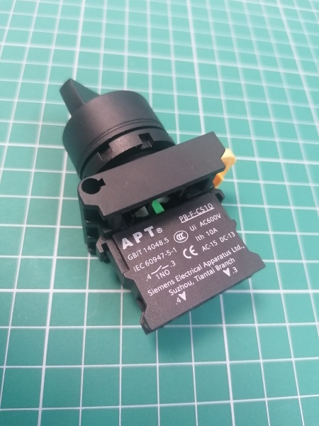 Переключатель PB3E, черный, 0-I, фиксация, 1NO, 6A 230VAC/24VDC, без подсветки, 22mm, IP65