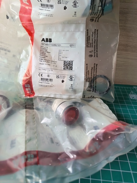 Головка кнопки без фиксации, красная ABB MP1-21R