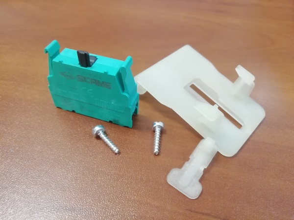 Блок-контакт вспом., 1NO, 16A(6A 230V AC15), боковой монтаж, для габ. Y2, зеленый, COMMAND/ISOLATORS