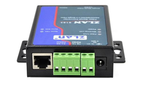 Оптоволоконный преобразователь ZLAN9163 (используется парно), RS-232/485/422 в одномодовое оптоволокно, full duplex, разъем SC, до 20 км, 24VDC