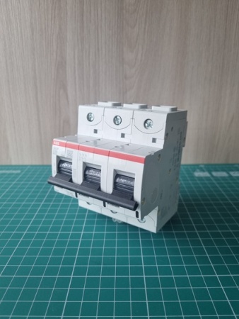 Авт. выключатель S803P-C100, 3P C 100A Icu=50kA 4.5M