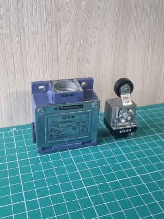 КОНЦЕВОЙ ВЫКЛЮЧАТЕЛЬ XCKM115