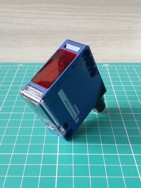 ФОТОЭЛЕКТРИЧЕСКИЙ ДАТЧИК NO PNP Sn 5 m, 12...24 VDC, M12 XUK9APANM12