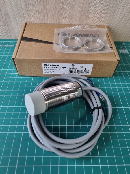 LANBAO LR30XCN40DNOY индуктивный датчик M30x62мм NPN NO Sn=40мм кабель 2м