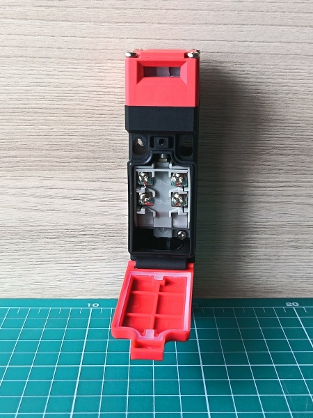 LANBAO SLAS-MT2B-D замок безопасности 2NC PG13.5