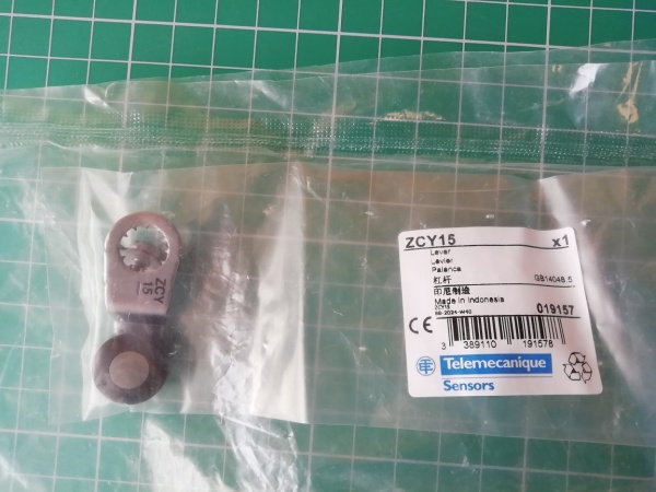 ТЕРМОПЛАСТИКОВЫЙ РОЛИКОВЫЙ РЫЧАГ ZCY 15 ( ZCY-15)