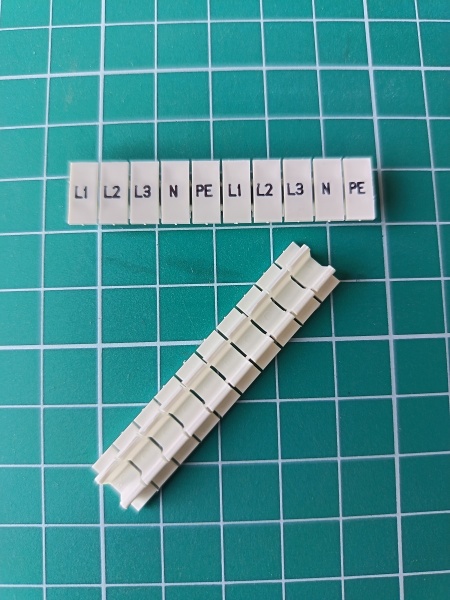 ZB 5,LGS:L1-N,PE Полоса Zack Phoenix Contact