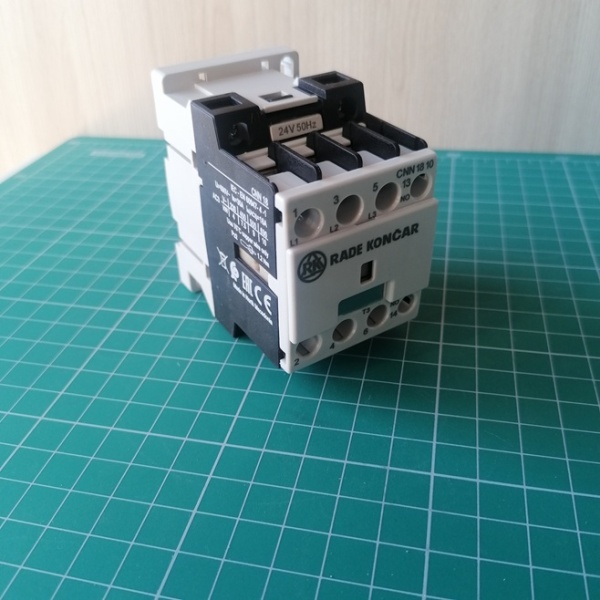 Контактор CNN 18 10 24V 50Hz, 3P, 18A/(30A по AC-1), 7.5kW(400VAC), 24VAC, 1NO