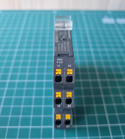 Цоколь SNB08-ST-D, push-in, 2CO, 8A(250VAC/30VDC), 230VAC/DC, LED, W=12.95mm