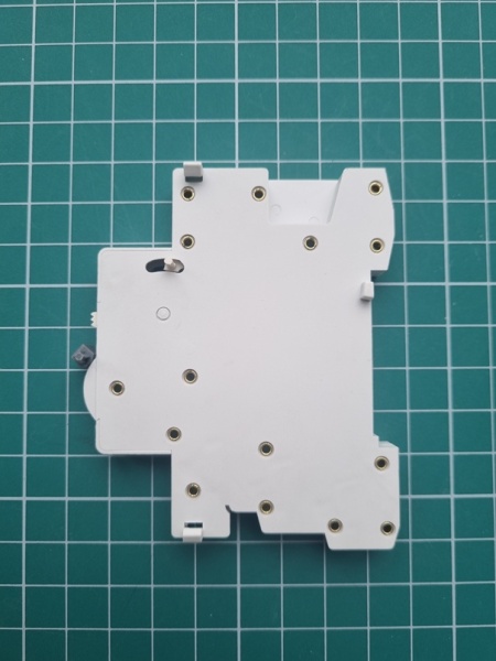 Блок-контакт вспом. AU9, 1CO, 6A(240VAC), монтаж защелками, для GYM9 до 63А, 0.5M