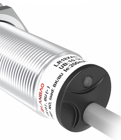 LANBAO LR18XCN20DNOY-E2 индуктивный датчик M18х73 мм NPN NO Sn=20мм, разъем М12