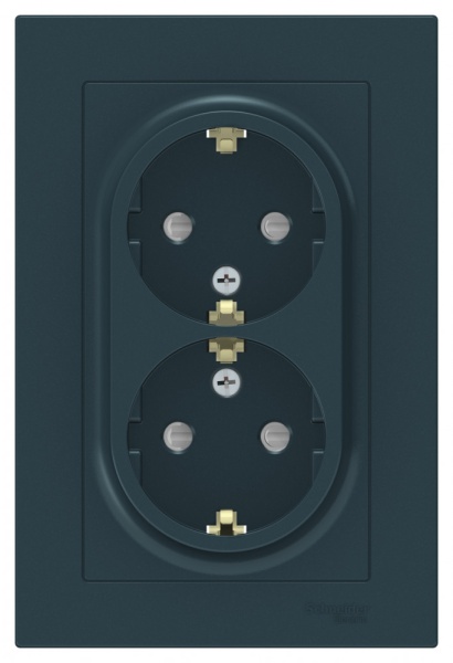 ATLASDESIGN РОЗЕТКА двойная с заземлением со шторками, 16А, в сборе, ИЗУМРУД