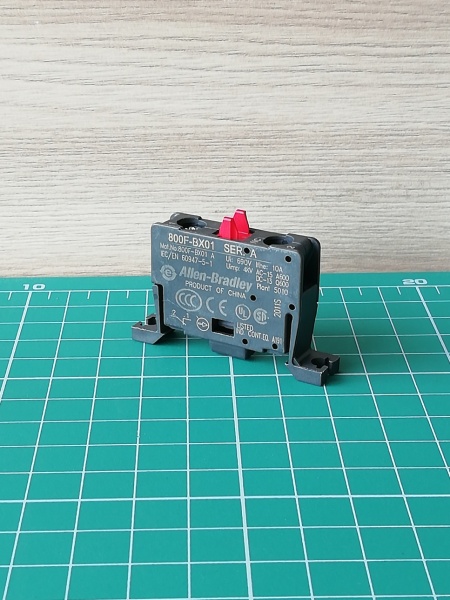 Контактный блок 1 н.з. 800FBX01