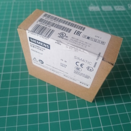 SIMATIC NET, PB FC RS 485 PLUG 180, ШИННЫЙ СОЕДИНИТЕЛЬ ДЛЯ PROFIBUS С ОСЕВЫМ ОТВОДОМ КАБЕЛЯ, ДЛЯ ПРОМ. ПК, SIMATIC OP, OLM, СКОРОСТЬ ПЕРЕДАЧИ: 12 МБИТ/С, ОКОНЕЧНОЕ СОПРОТИВЛЕНИЕ С РАЗДЕЛИИТЕЛЬНОЙ ФУНКЦИЕЙ, ПЛАСТИКОВЫЙ КОРПУС