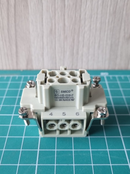 Вставка контактная, размер H6B, тип вилка, 6P+PE, 16A, 500V, винтовой зажим (SO-HE-006-M)