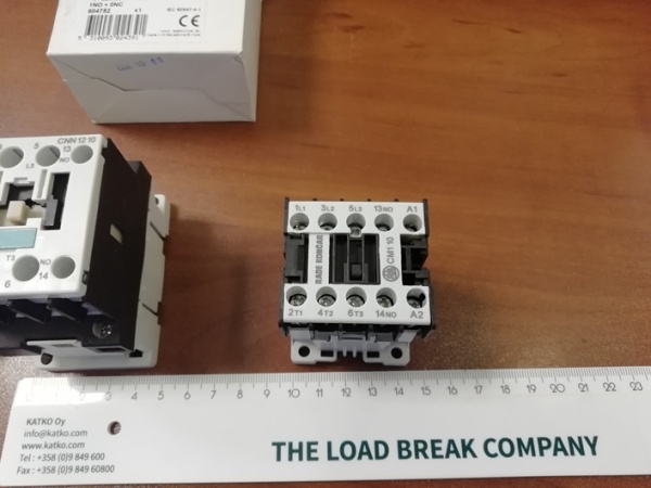 Мини-контактор CM1 10 220/230V 50Hz, 3P, 9A/(20A по AC-1), 4kW(400VAC), 220/230VAC, 1NO