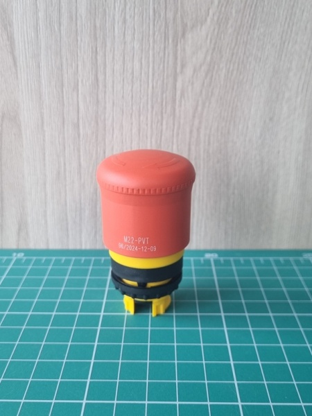 Кнопка аварийного останова Titan M22-PVT с разблокировкой поворотом, 38мм, P66