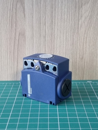 ПЛАСТ. КОРПУС С БЕЗИНЕРЦ. 1НО+1НЗ М16