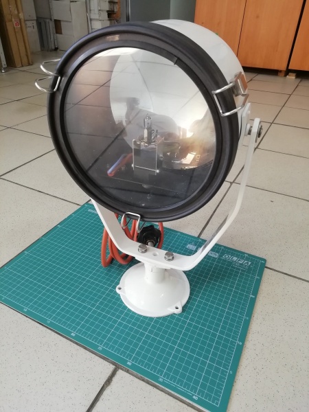 Прожектор морской поисковый 70Вт Famor