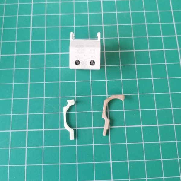 Дополнительный контакт нижний S2C-H10