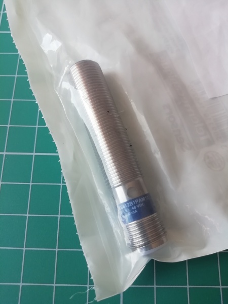 ИНДУКТИВНЫЙ ДАТЧИК ЦИЛИНДР NO PNP XS612B1PAM12